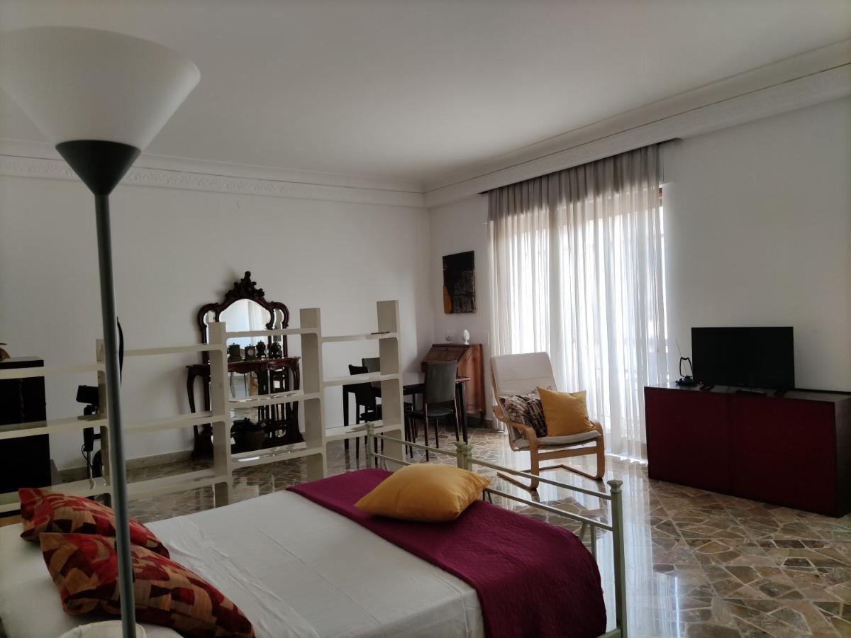 Stellium Hotel Palermo Bagian luar foto