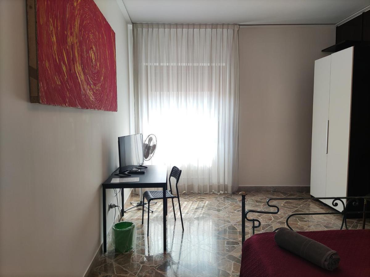 Stellium Hotel Palermo Bagian luar foto