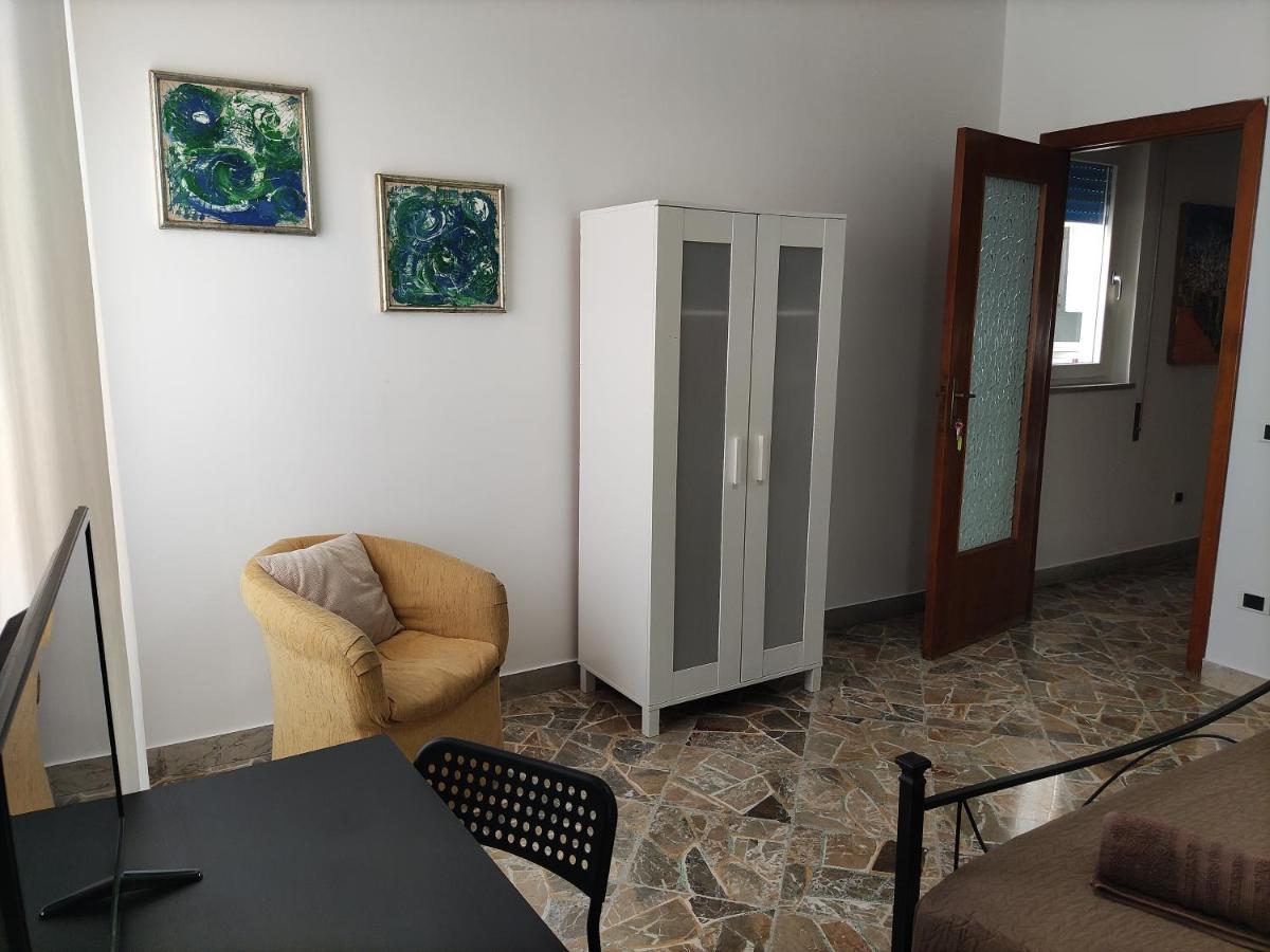 Stellium Hotel Palermo Bagian luar foto